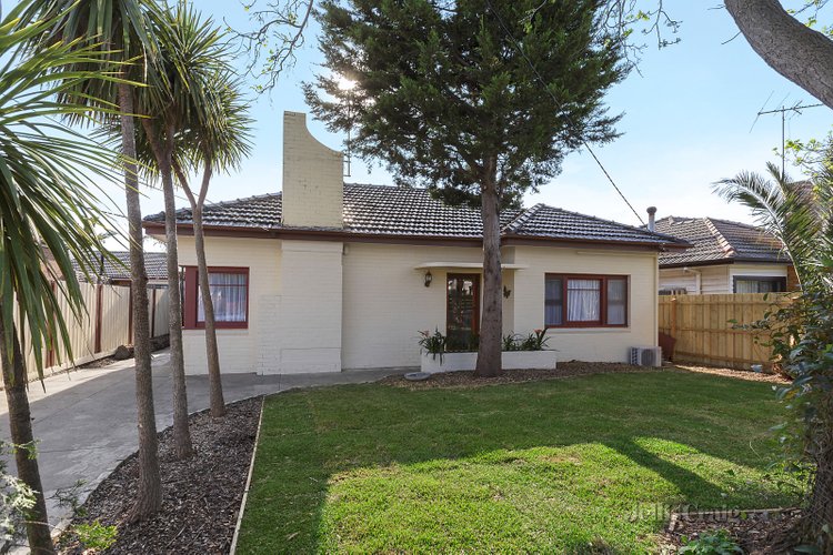 9 Daffodil Street Bentleigh East 3165
