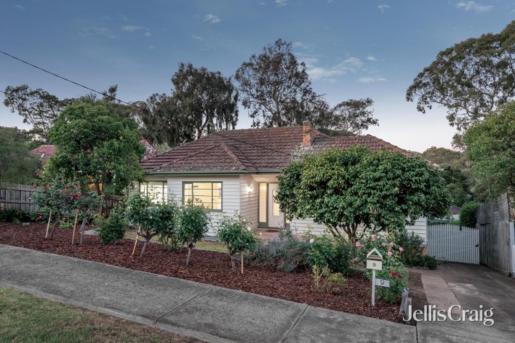 9 Donald Street Greensborough 3088