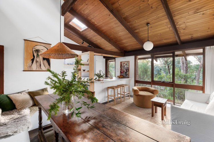 9 Fairdell Crescent Hurstbridge 3099