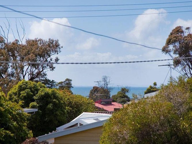 9 Follett Street, Torquay