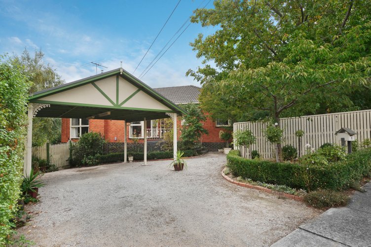 9 Ganton Court Mount Waverley 3149