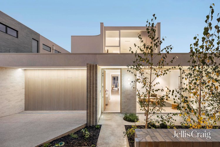 9 Garden Street Essendon 3040