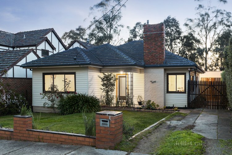 9 Gladhall Avenue Thornbury 3071