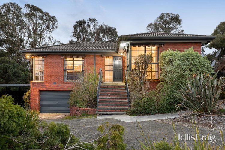 9 Goonyah Court Greensborough 3088