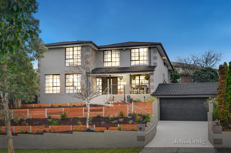 9 Guildford Drive Doncaster East 3109