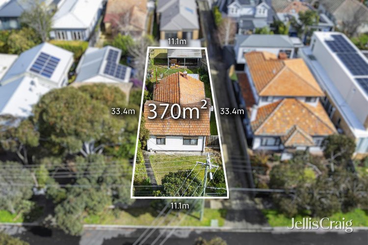 9 Hakatere Street Northcote 3070