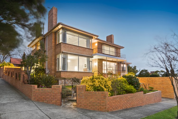 9 Holroyd Street Kew 3101