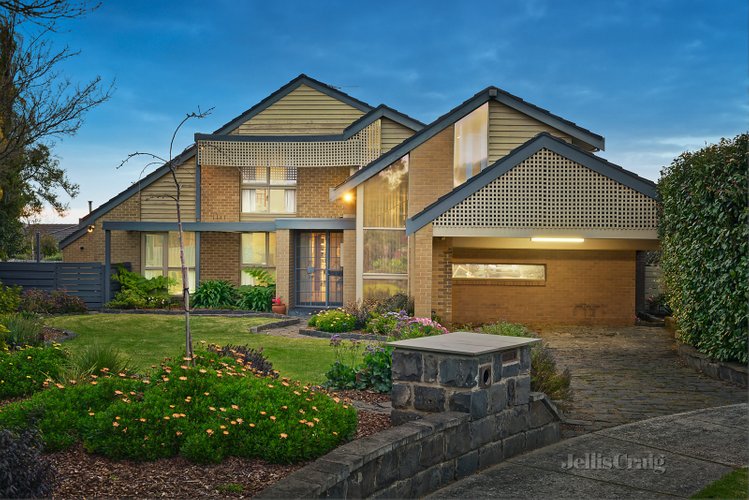 9 Inglewood Close Doncaster East 3109