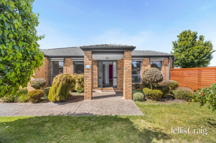 9 Josephine Way  Sebastopol 3356