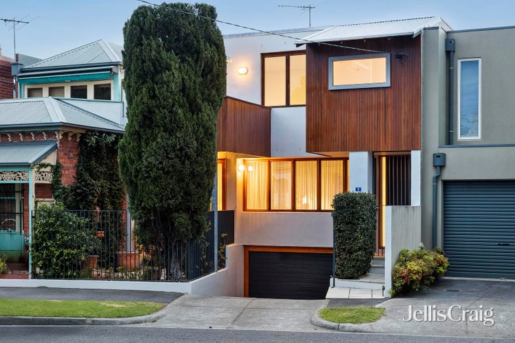 9 Kerferd Place Albert Park 3206