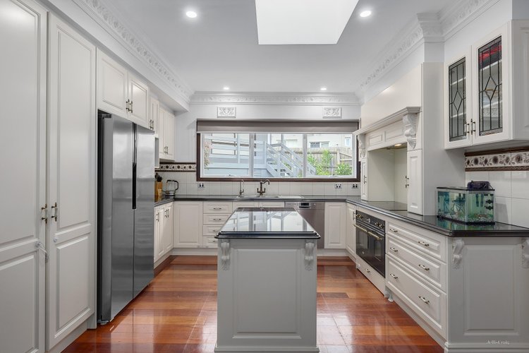 9 Langford Crescent Donvale 3111