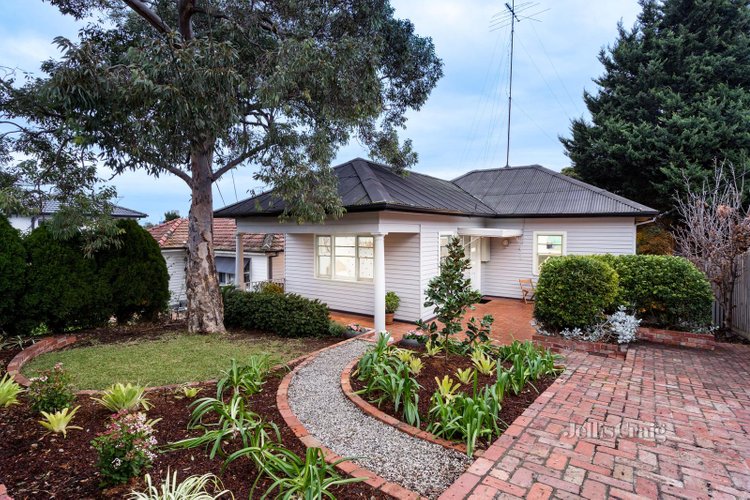9 Langtree Avenue Pascoe Vale South 3044