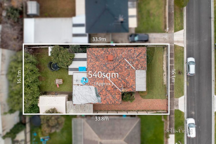 9 Lawrence Court Altona North 3025