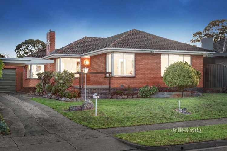 9 Leonard Crescent Bundoora 3083