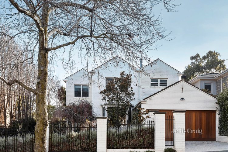 9 Leura Grove Hawthorn East 3123