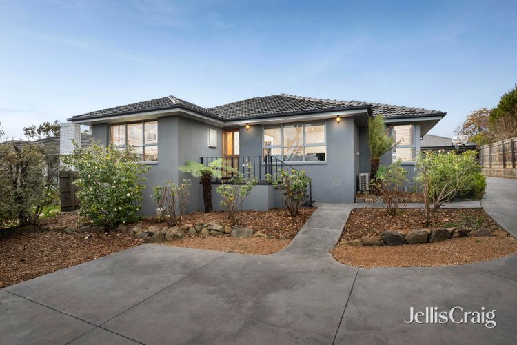 9 Masefield Avenue Mooroolbark 3138