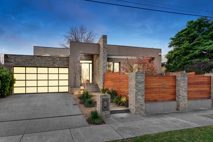 9 Maureen Street Mount Waverley 3149
