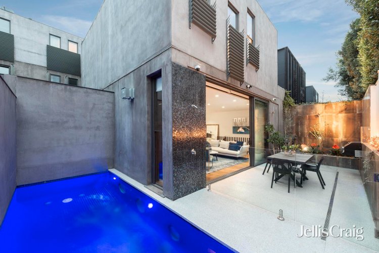 9 Moffat Street South Yarra 3141