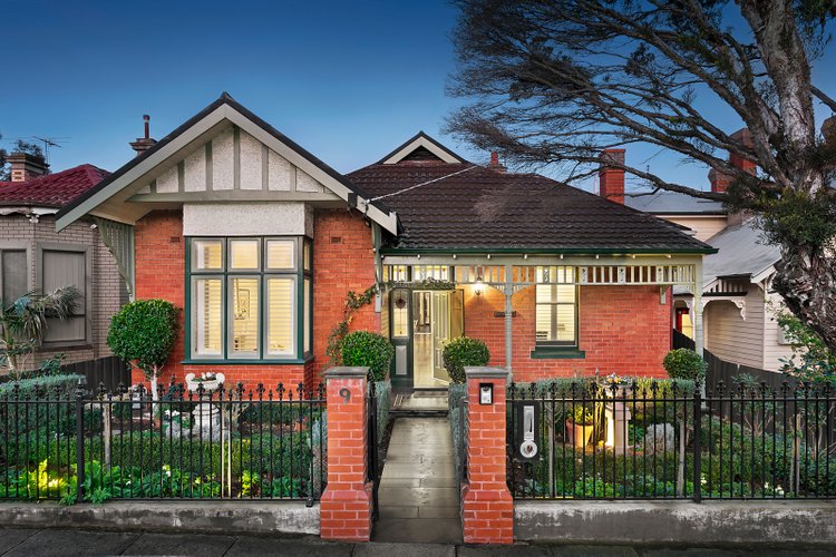 9 Normanby Avenue Caulfield North 3161