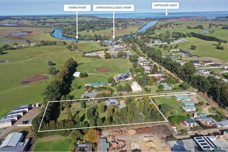 9 Punt Road, Johnsonville