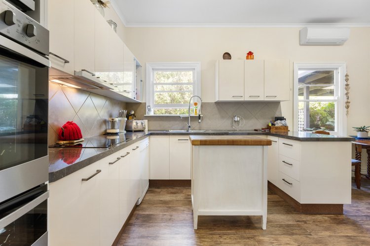 9 Punt Road, Johnsonville