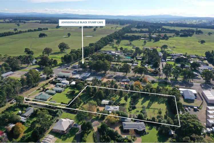 9 Punt Road, Johnsonville