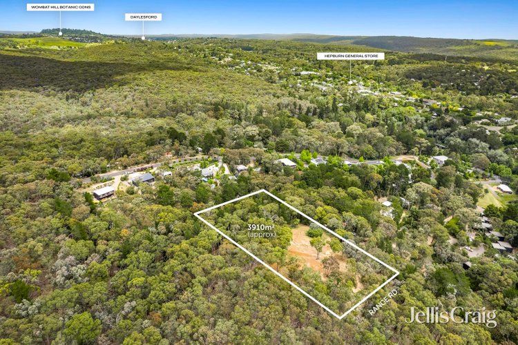 9 Range Road Hepburn Springs 3461