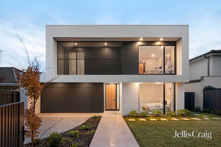 9 Rochford Street Bentleigh East 3165