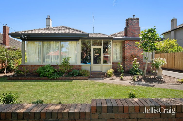 9 Saint Aidans Drive Lake Wendouree 3350