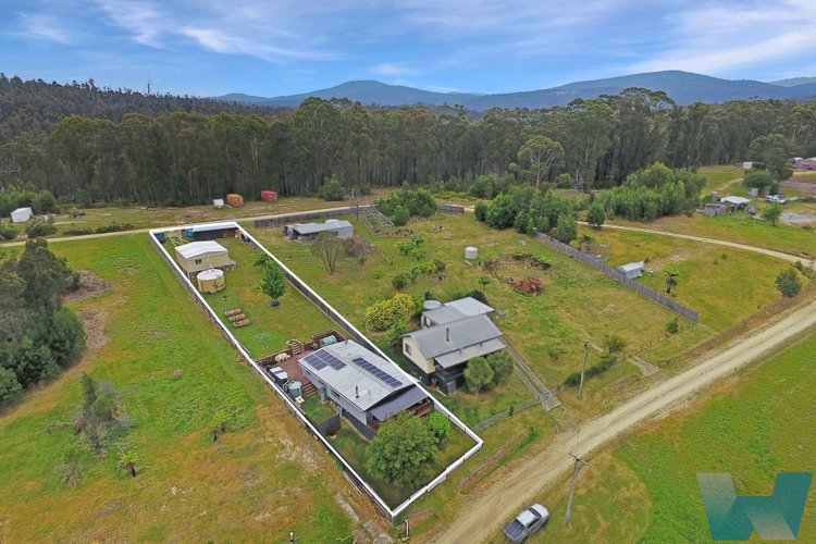 9 School Road, Club&nbsp;Terrace