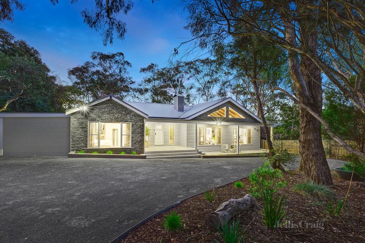 9 Sheffield Street Eltham 3095