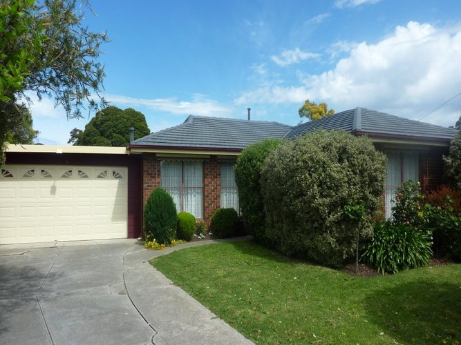 9 Tanjil Court Keilor 3036