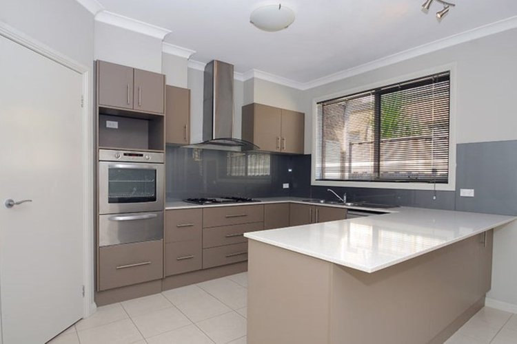 9 Thomas Close Mount Eliza 3930