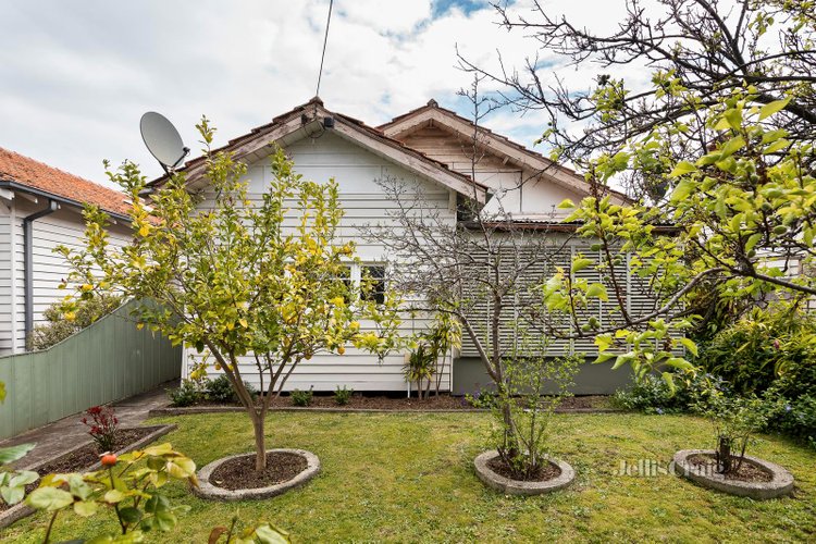 9 Victoria Road Northcote 3070
