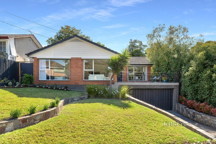 9 Wadham Parade Mount Waverley 3149