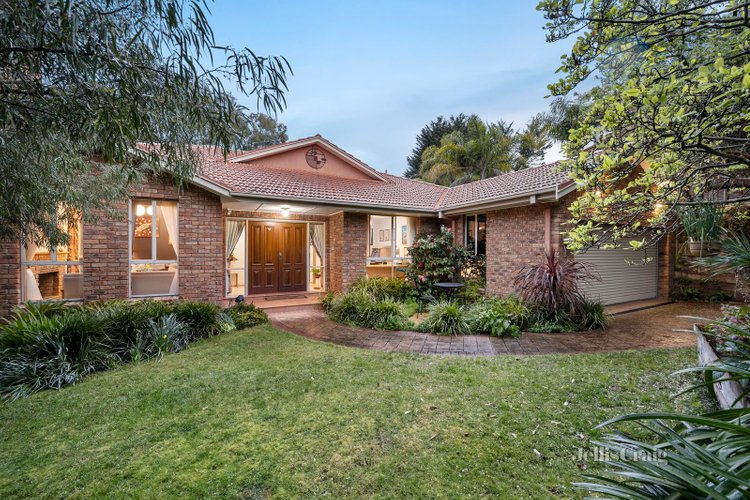 9 Wiarando Court Doncaster East 3109