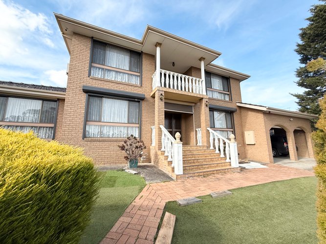 9 Wilton Way Doncaster 3108