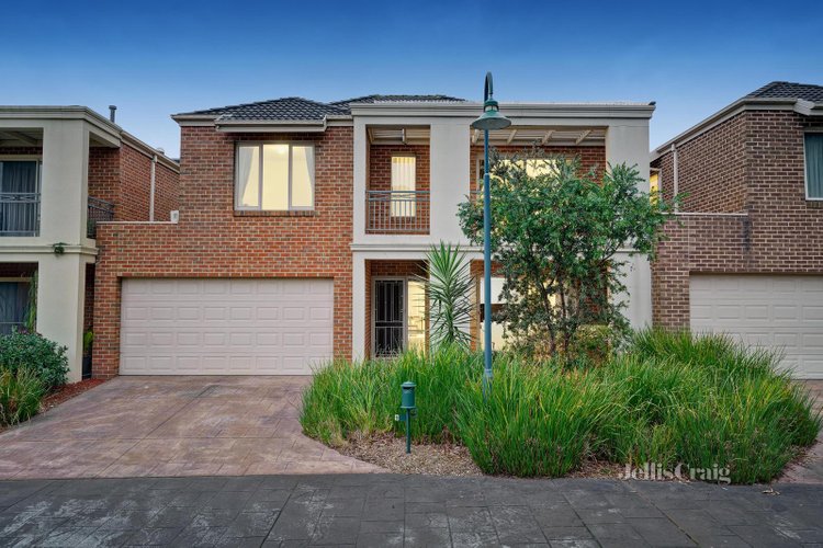 9 Woodlands Grove Mitcham 3132