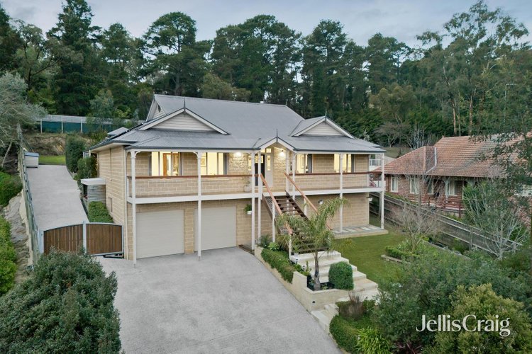 9 Woongarra Court Eltham 3095