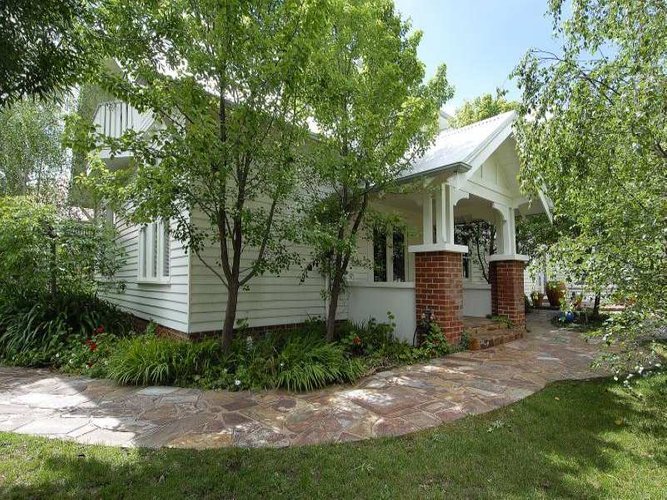 90 Fairview Avenue Newtown 3220