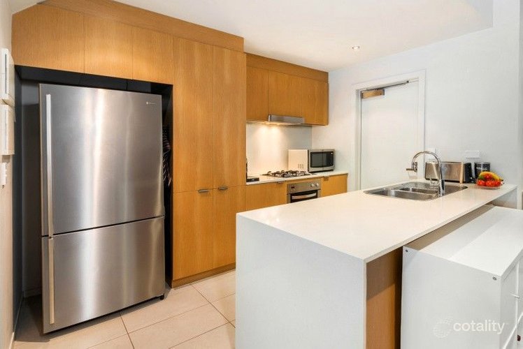 90 Geographe Street  Docklands 3008