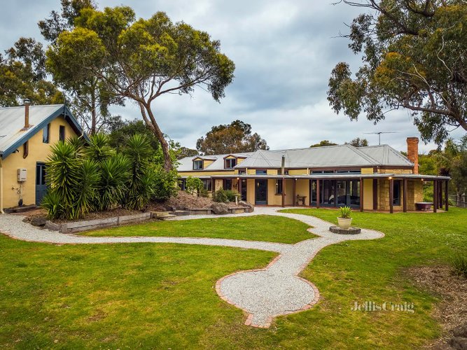 90 Proctor Street St Andrews 3761