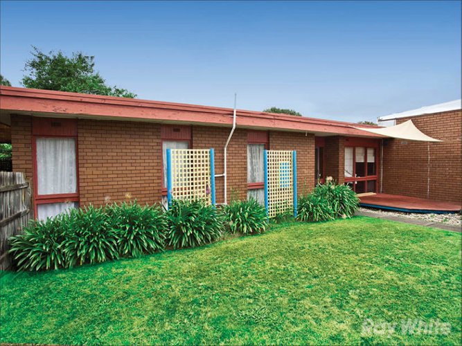 90 View Mount Road Wheelers Hill 3150