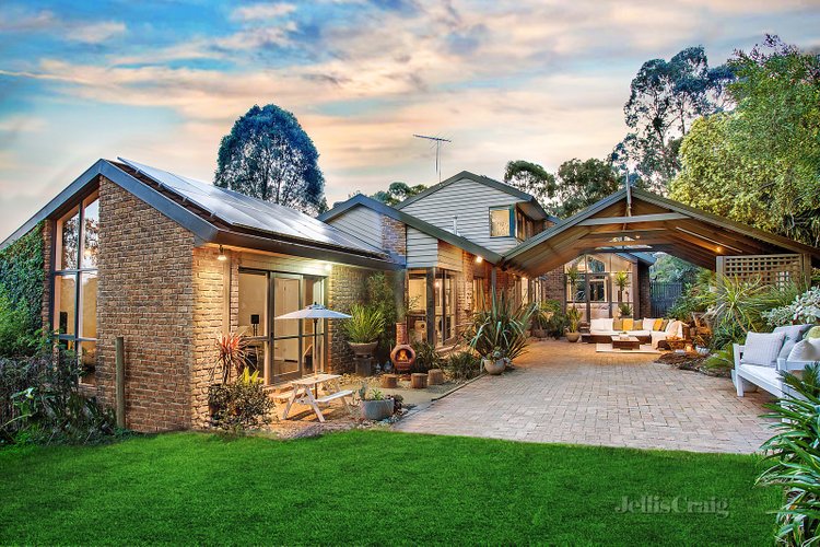 90 Zig Zag Road Eltham 3095
