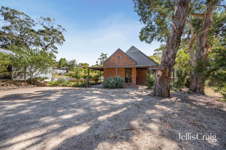 904 Cathcart Street  Buninyong 3357