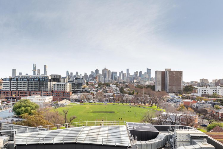 904C 1 Dyer Street Richmond 3121