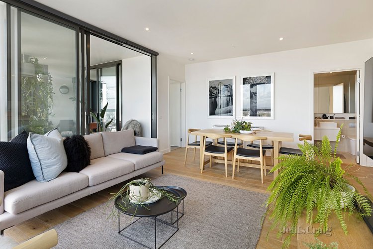 906/140 Swan Street Richmond 3121