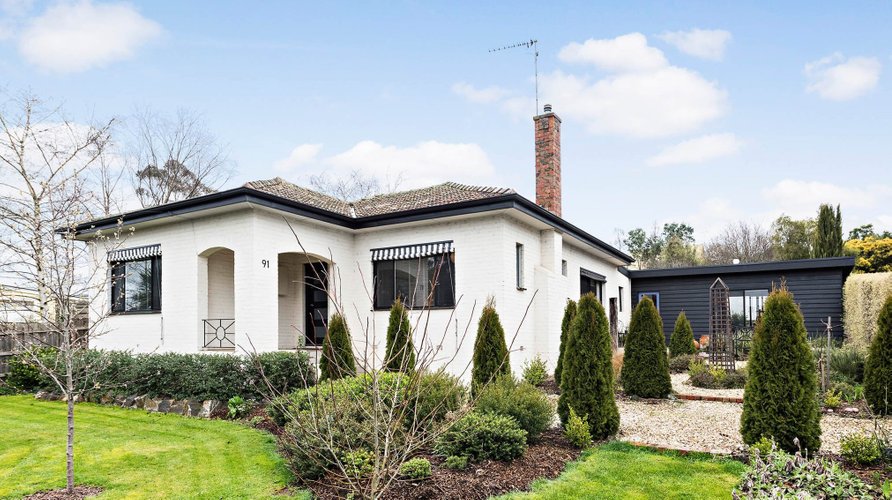 91 Central Springs Road Daylesford 3460