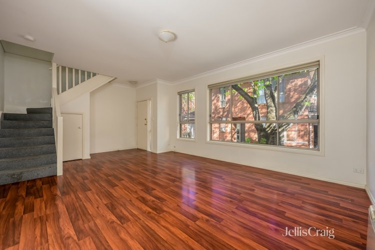 9/1 McColl Court Brunswick West 3055