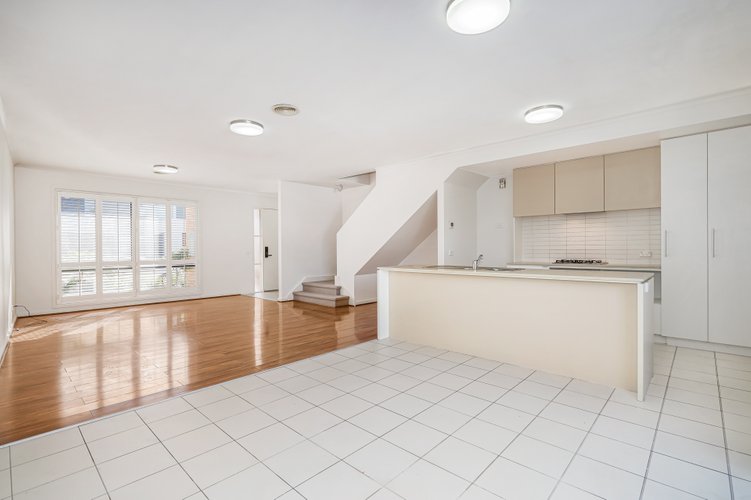 91 Waverley Park Drive Mulgrave 3170